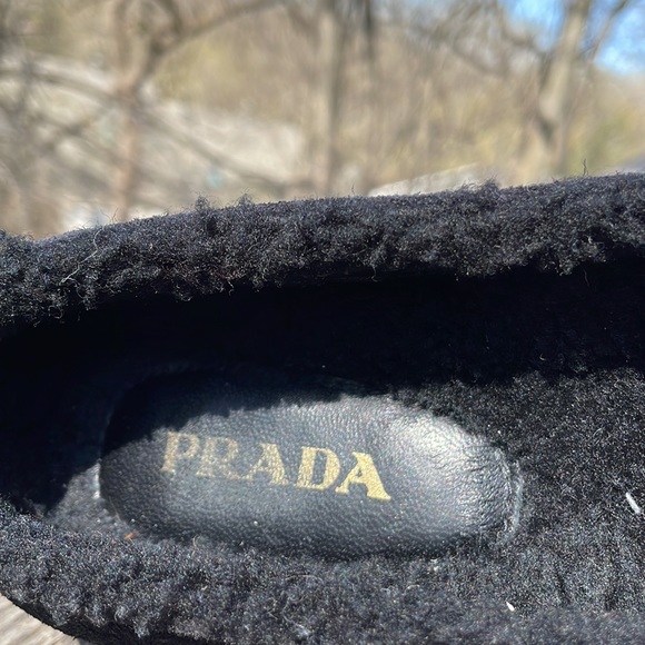 Prada shoes - Picture 6 of 7